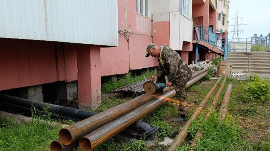 В Якутске в летний период проводят капитальный ремонт теплоснабжения в многоквартирных домах