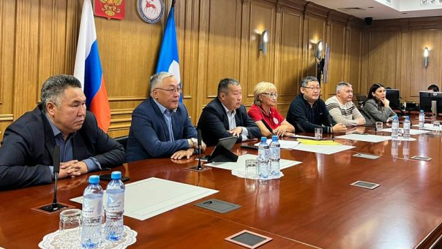 В Якутии стартовал конкурс по пошиву одежды для участников СВО "Илии сылааһа – 2023"