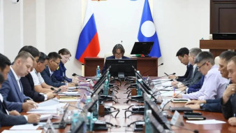 Правительство Якутии и АО "РНГ" обсудили развитие сотрудничества