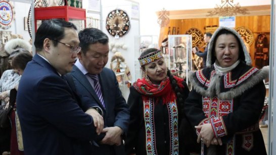 В Якутске открылась выставка-ярмарка "Мир Арктики-2023"