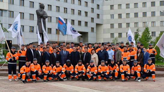Более 100 студентов пройдут летнюю трудовую практику на дорогах Якутии