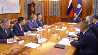 Глава Якутии Айсен Николаев встретился с новоизбранными главами районов республики