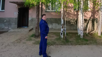 Прокуратура Ленского района проведёт проверку по факту падения ребенка с третьего этажа