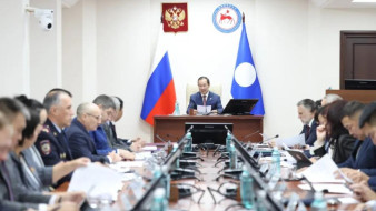 Глава Якутии провёл заседание Комиссии по противодействию коррупции