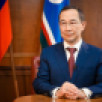 Новый выпуск подкаста Главы Якутии "Простыми словами": Профессионалитет