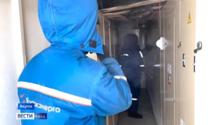 В Якутске ведутся восстановительные работы на линии электропередач на Сергеляхском шоссе