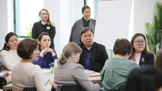В Якутии обсудили разработку общей дорожной карты по продвижению проекта "Полет стерха"