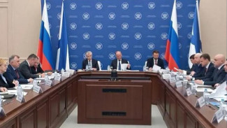 Айсен Николаев представил проект международного транспортного коридора "Мохэ – Найба" на заседании Морской коллегии РФ