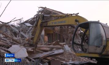 Инфраструктура для жизни. В Якутске силами муниципалитета в этом году ликвидировали 24 деревянных дома