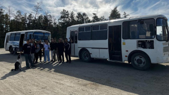 "Молодёжный десант" отправился с добровольческой миссией в Сунтарский район