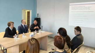 Герой России Артур Орлов обсудил с психологами Якутии вопросы поддержки детей и подростков