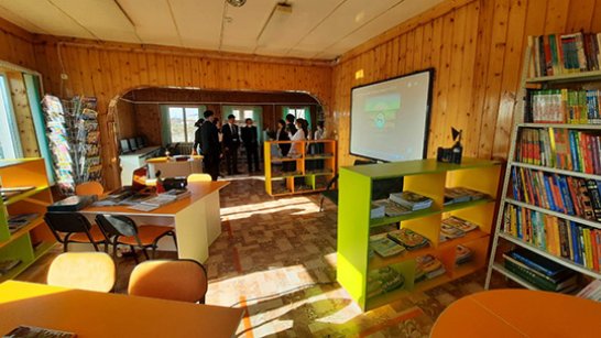 В селе Майя Мегино-Кангаласского улуса открылась обновленная модельная библиотека
