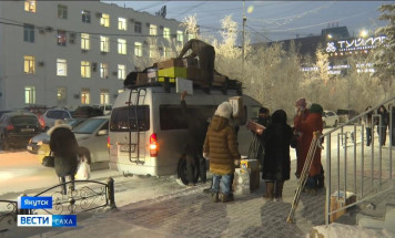 Жители Якутии собрали бойцам СВО в госпиталях Приморского края коробки с домашней едой