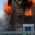 В Якутске ведется тушение пожара в двухэтажном жилом доме. Есть погибшие
