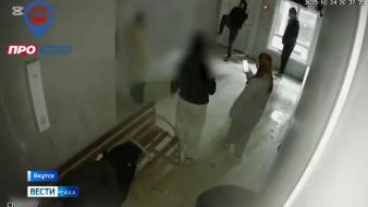 В Якутске подростки разгромили три теплые остановки