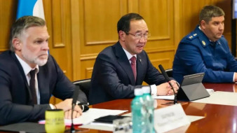 Глава Якутии Айсен Николаев провел совещание по подготовке к отопительному сезону