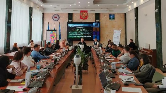 Центр "Мой бизнес" запустил 5-дневное обучение предпринимателей Мирнинского района