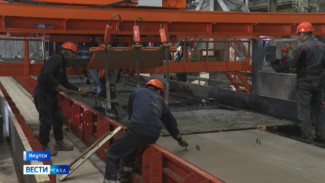 В Якутске обновленный завод ДСК продолжает выпускать продукцию для строительства домов в "Звездном"