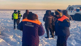 Следственный комитет проводит проверку по факту провала под лёд трактора на реке Лена