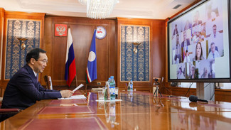 Айсен Николаев провёл очередное заседание оперативного штаба