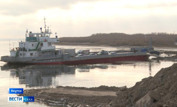 Переправа "Якутск – Нижний Бестях" продолжает работу до конца октября