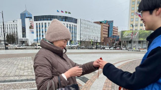 В Якутии началась раздача Георгиевских ленточек