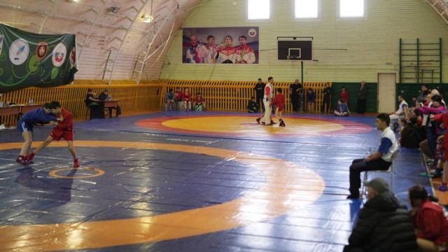 В Якутске проходит городское первенство по самбо