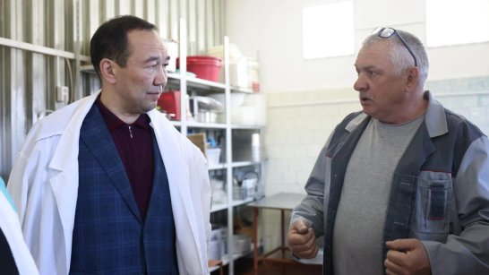 Глава Якутии встретился с предпринимателями Нижнеколымского района