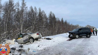 В Якутии на ФАД "Вилюй" в результате ДТП пострадал водитель