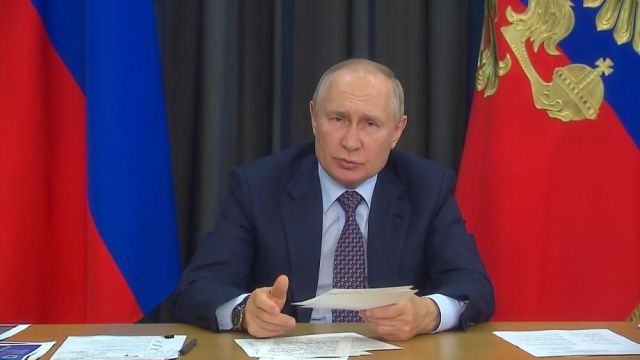 Владимир Путин: расселение граждан из аварийного жилья должно быть завершено к 2030 году