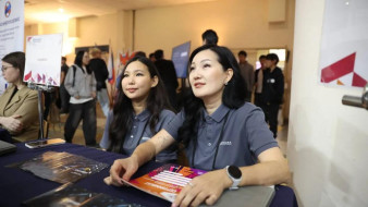 Более 30 компаний строительной сферы представлены на ярмарке вакансий в Якутске