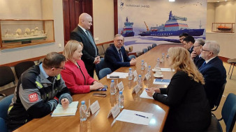 Расширение сотрудничества Якутии и Санкт‑Петербурга в сфере судостроения обсудили на Балтийском заводе