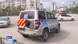 Дорожники Якутии передали автомобиль в зону СВО в рамках Всероссийского сбора "Всё для Победы!"