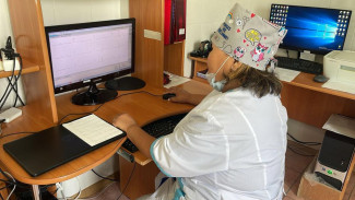 Более 1100 исследований проведено с помощью новых аппаратов ЭКГ в Нюрбинской ЦРБ с начала года