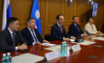 В канун Нового года Айсен Николаев дал старт работе 8 социальных объектов в Якутии 