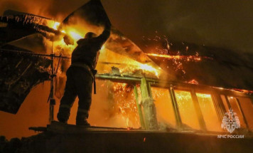 В Якутске при пожаре в частном доме погиб человек