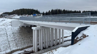 В Якутии завершили строительство моста через реку Дьороху