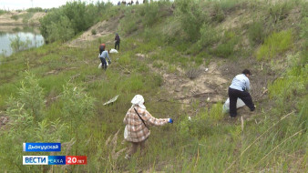 Дьокуускай аннынан Өлүөнэ кытылын ыраастаатылар