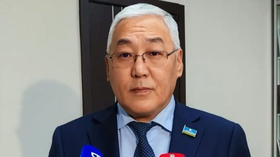 Пять автомобилей и гуманитарный груз доставлены бойцам из Якутии в зону СВО