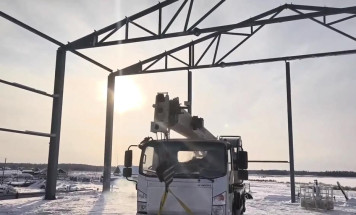 Сергей Местников проверил строительство объектов в Нюрбинском районе