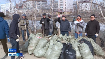 Генеральная уборка улиц. В Якутске проходят Всероссийские субботники