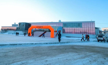 Более 100 воспитанников спортшколы занимаются в новом крытом катке Якутска