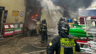 В Якутске ликвидировано открытое горение в магазине электротоваров