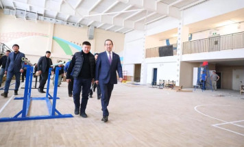 Айсен Николаев: "Школа №1 в Якутске распахнёт двери для учеников весной этого года" 