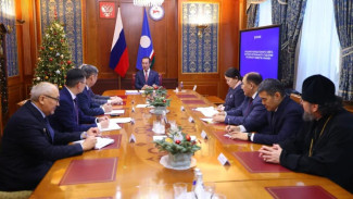 Айсен Николаев обозначил ключевые направления просветительской деятельности в 2026 году