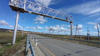 На автодороге "Умнас" дорожники закрыли объездные пути на месте весового контроля