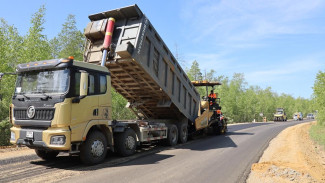 Дорожники Якутии досрочно завершают ремонт участка дороги "Нам"