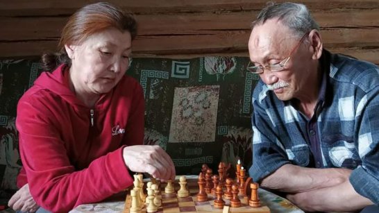 В Якутии организовано 217 приёмных семей для пожилых