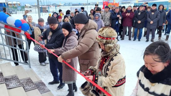 В Эвено-Бытантайском районе открылась новая школа на 220 мест