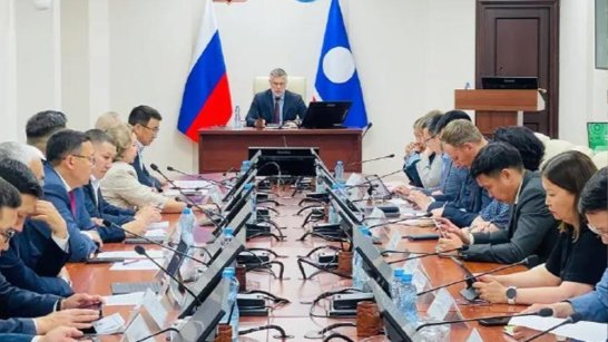 Кирилл Бычков провёл заседание Правительства республики